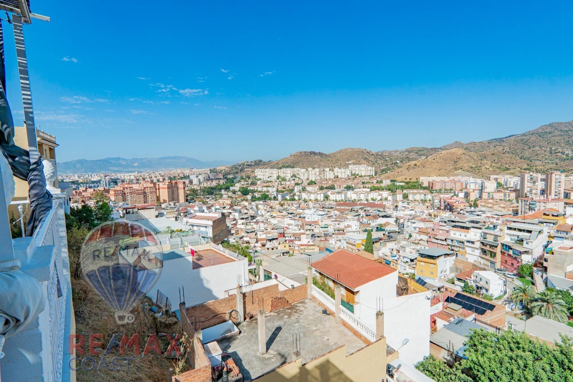 Casa o chalet en venta en Calle PAREDON ALTO, Mangas Verdes - Las Flores - Parque del Sur, Ciudad Jardín