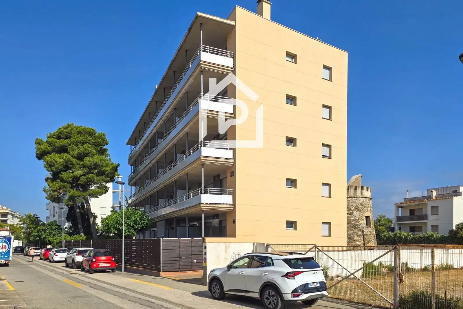 Piso con piscina en venta en Joanot Martorell, imagen 2