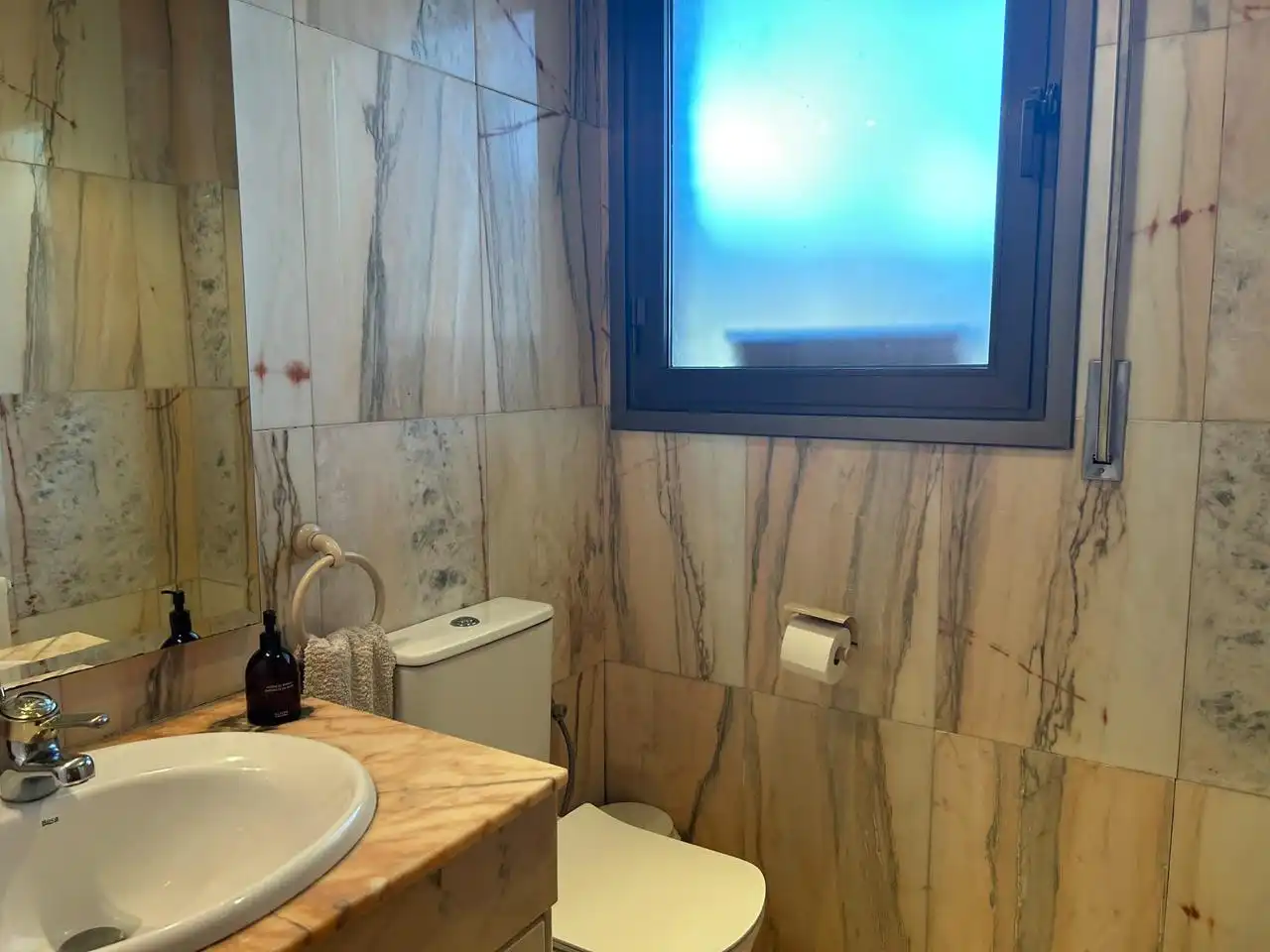 Baño de Casa o chalet en venta en Majadahonda con Calefacción, Jardín privado y Parquet