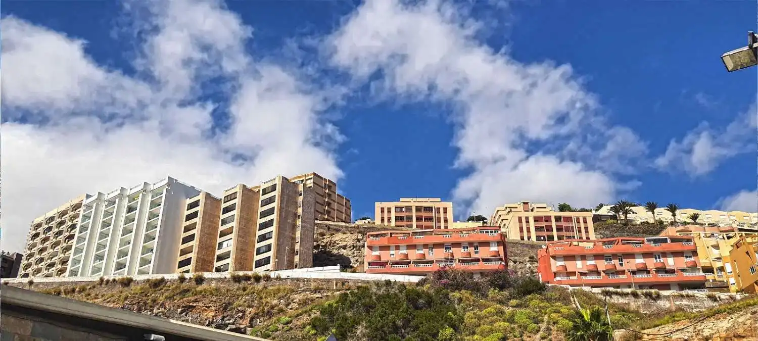 Vista exterior de Apartament en venda en Santa Cruz de Tenerife amb Terrassa, Piscina i Moblat