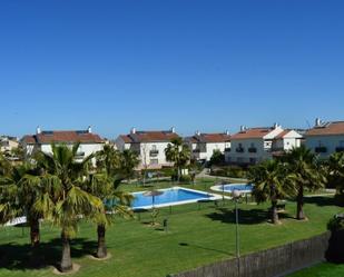 Exterior view of Single-family semi-detached for sale in Jerez de la Frontera  with Air Conditioner, Private garden and Terrace