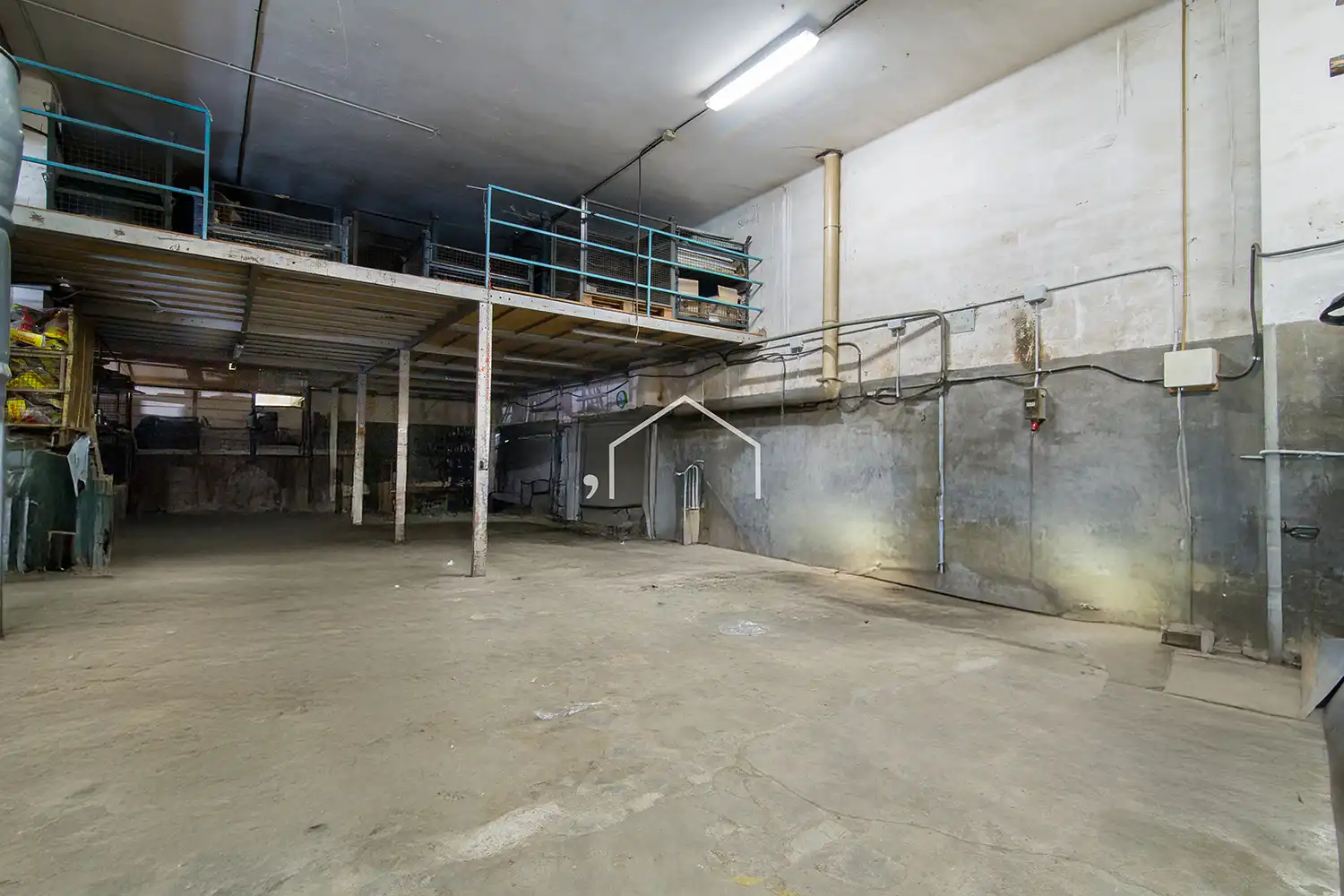 Industrial buildings for sale in Barcelona
