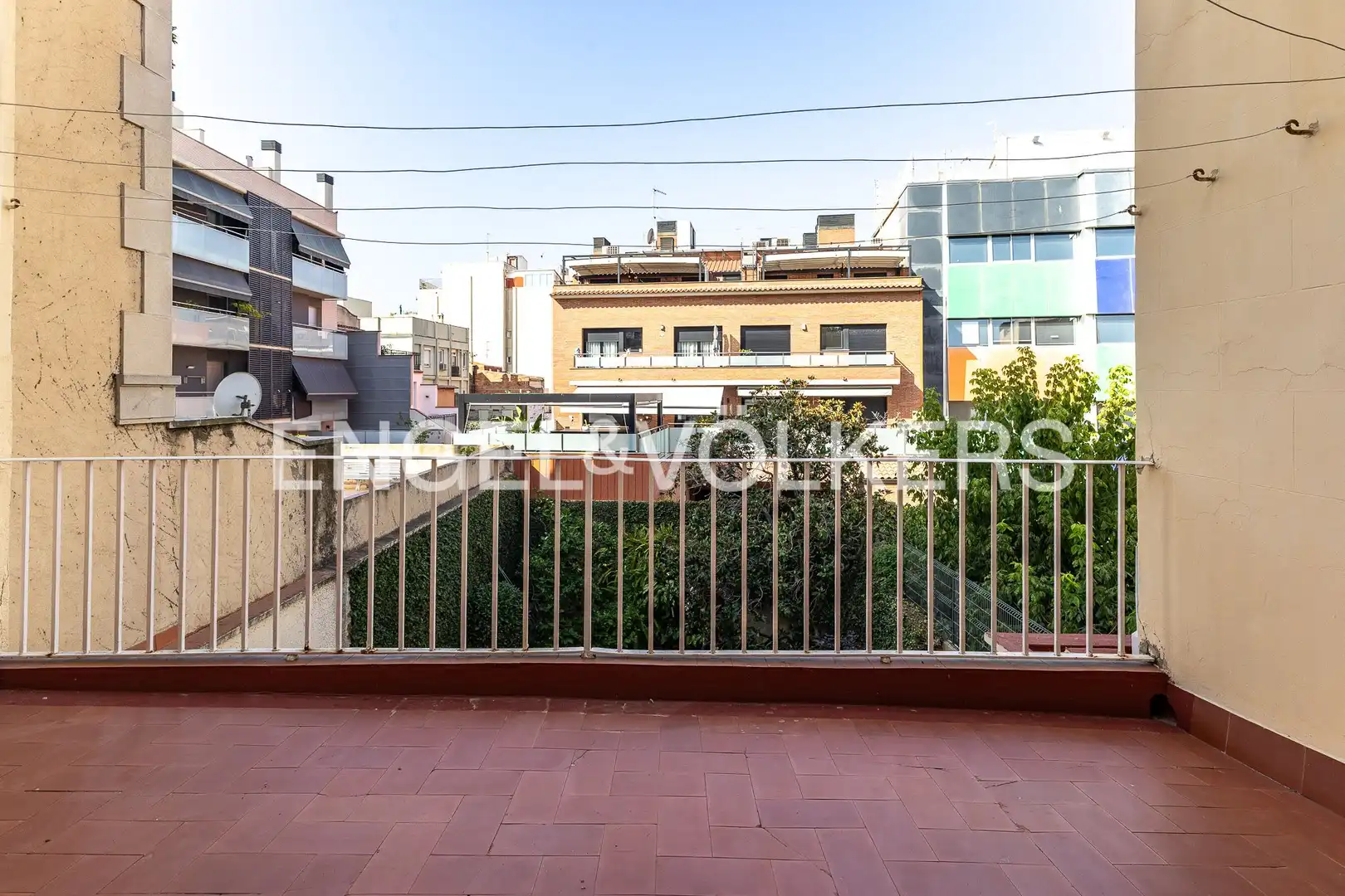 Terrassa de Casa adosada de lloguer en Badalona amb Aire condicionat, Calefacció i Jardí privat