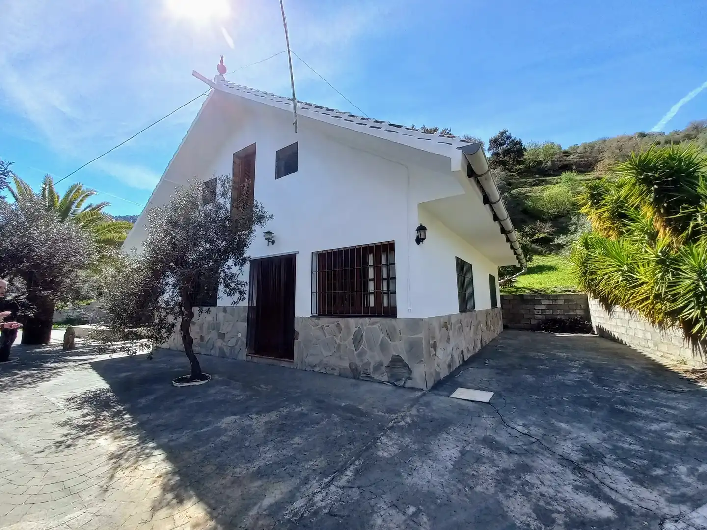 Casa rústica amb piscina en venda a Yunquera