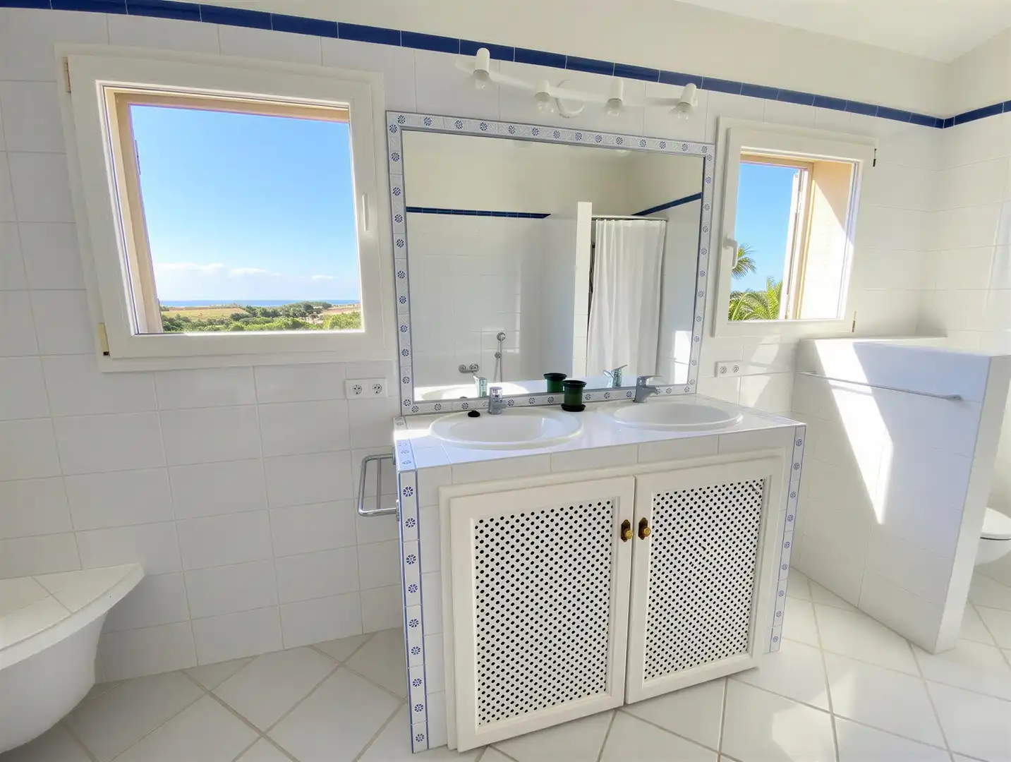 Bathroom of Houses for sale in Manacor  with Heating, Terrace and Storage room