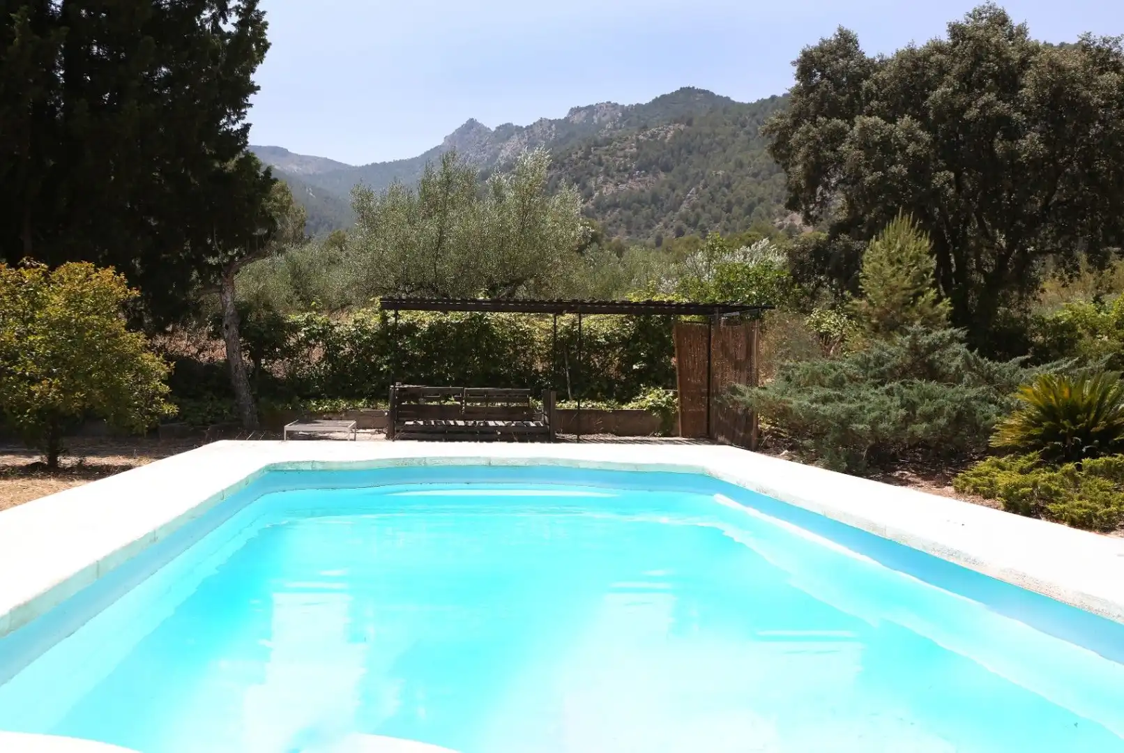Schwimmbecken von Haus oder Chalet zur Miete in Loja