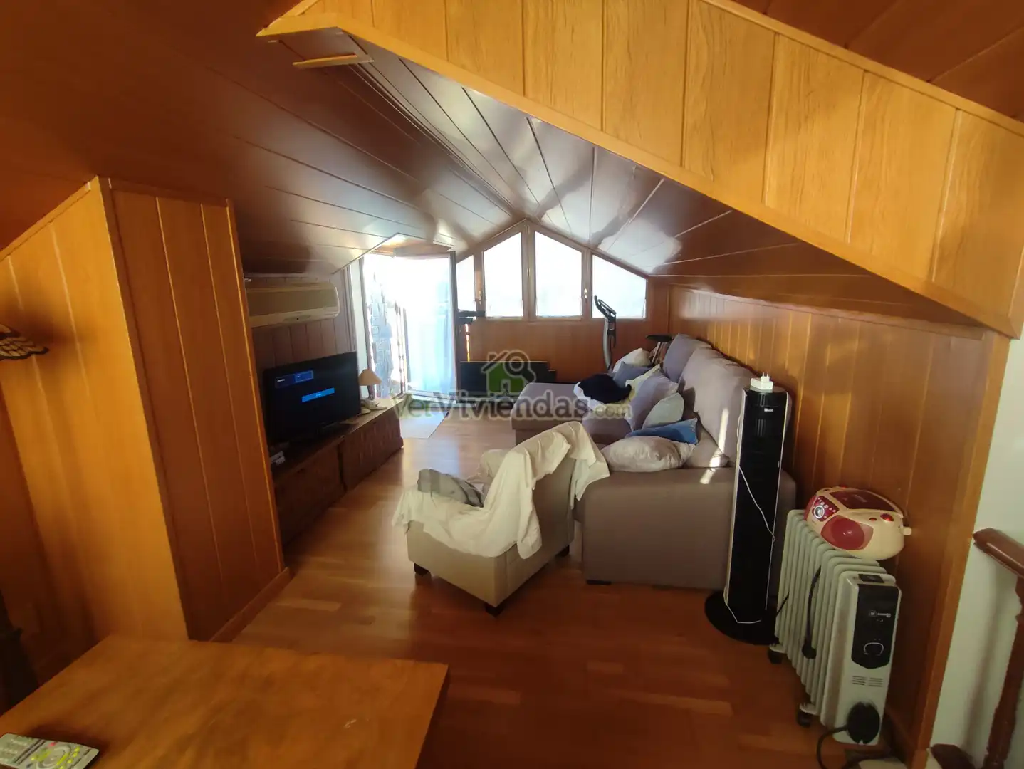 Sala d'estar de Casa o xalet en venda en Abrera amb Aire condicionat, Calefacció i Jardí privat