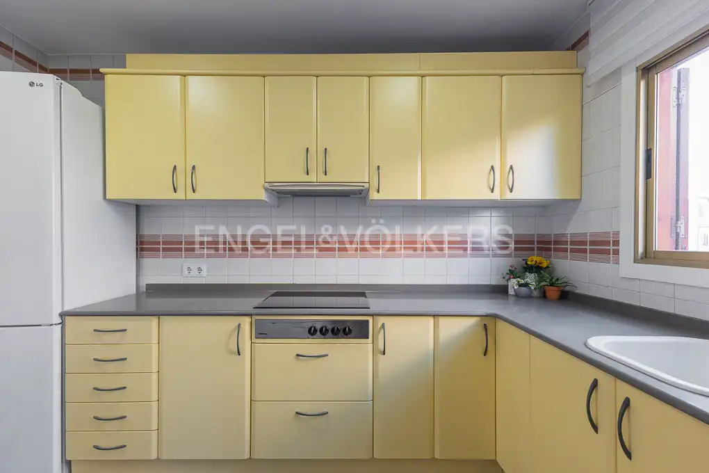 Kitchen of Houses for rent in Castellón de la Plana / Castelló de la Plana  with Air Conditioner, Heating and Private garden