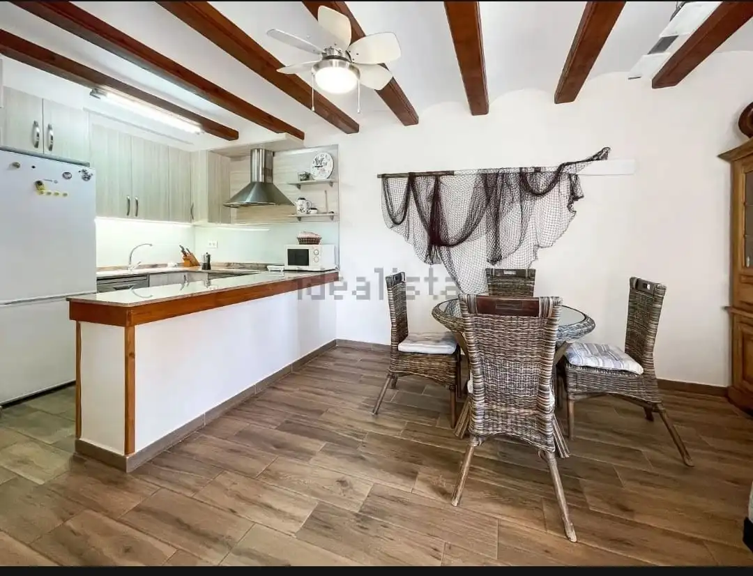 Detached homes for sale in Carrer Llac Sant Martí, L'Almadrava - L'Estanyó