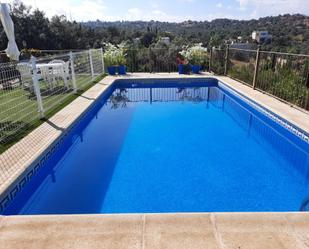 Swimming pool of House or chalet for sale in  Toledo Capital  with Air Conditioner, Heating and Private garden