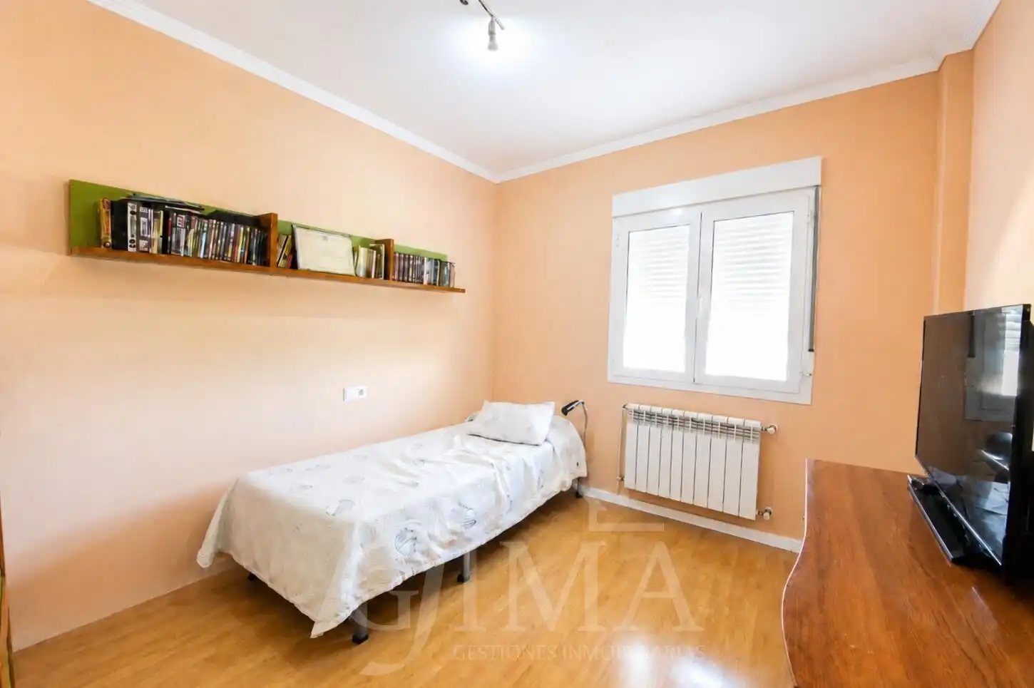 Habitación de Piso en venta en Tomelloso con Calefacción y Amueblado