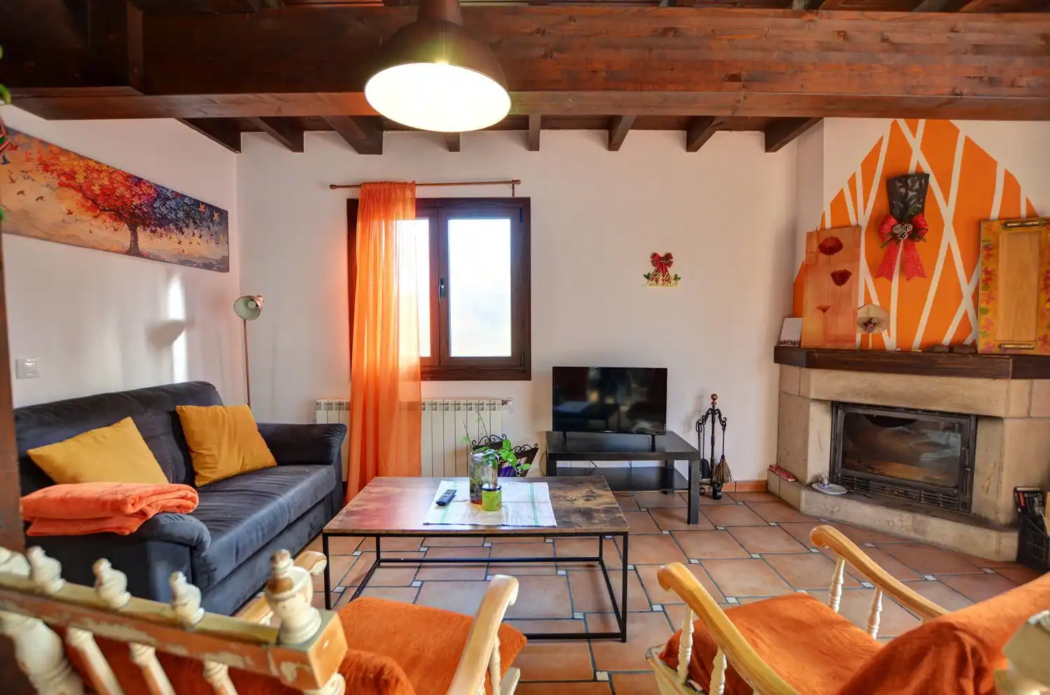 Living room of Houses for sale in Cangas de Onís  with Heating, Terrace and Swimming Pool