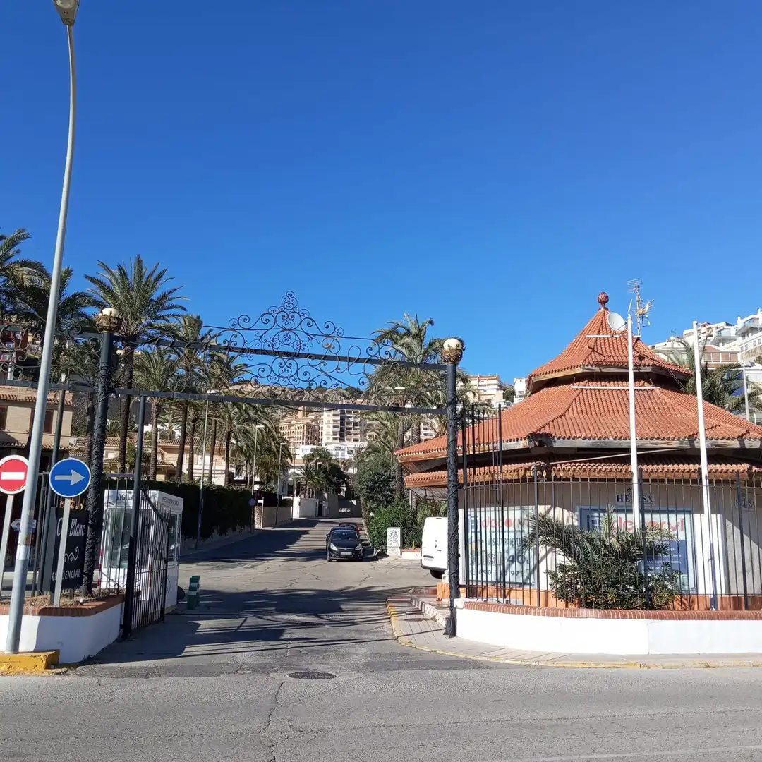 Vista exterior de Piso en venta en Cullera con Jardín privado, Terraza y Amueblado