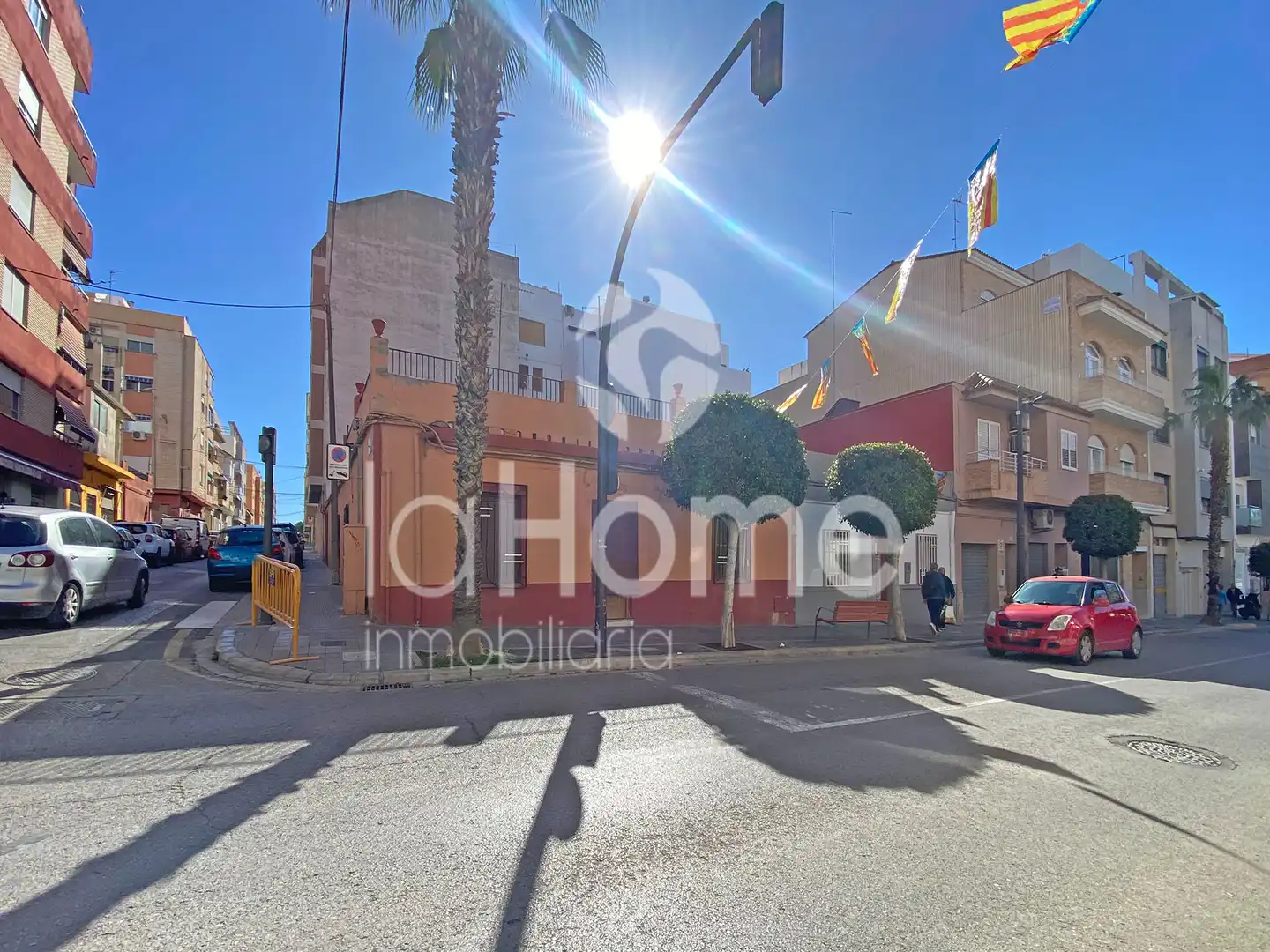 Vista exterior de Casa o xalet en venda en Paterna amb Aire condicionat i Terrassa
