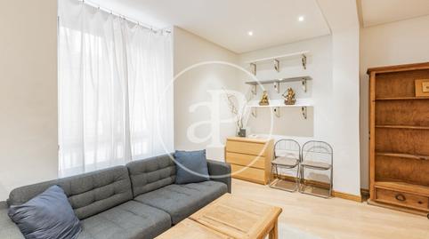 Photo 5 of Flat for sale in C. del Molino de Viento, Universidad - Malasaña, Madrid Capital