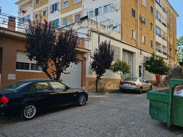 Appartement avec balcon à vendre à Calle Sevilla 2