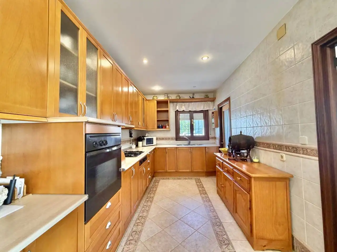 Kitchen of Houses for sale in Rincón de la Victoria  with Private garden, Terrace and Swimming Pool