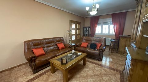 Foto 4 von Einfamilien-Reihenhaus zum Verkauf in Villaluenga de la Sagra, Toledo