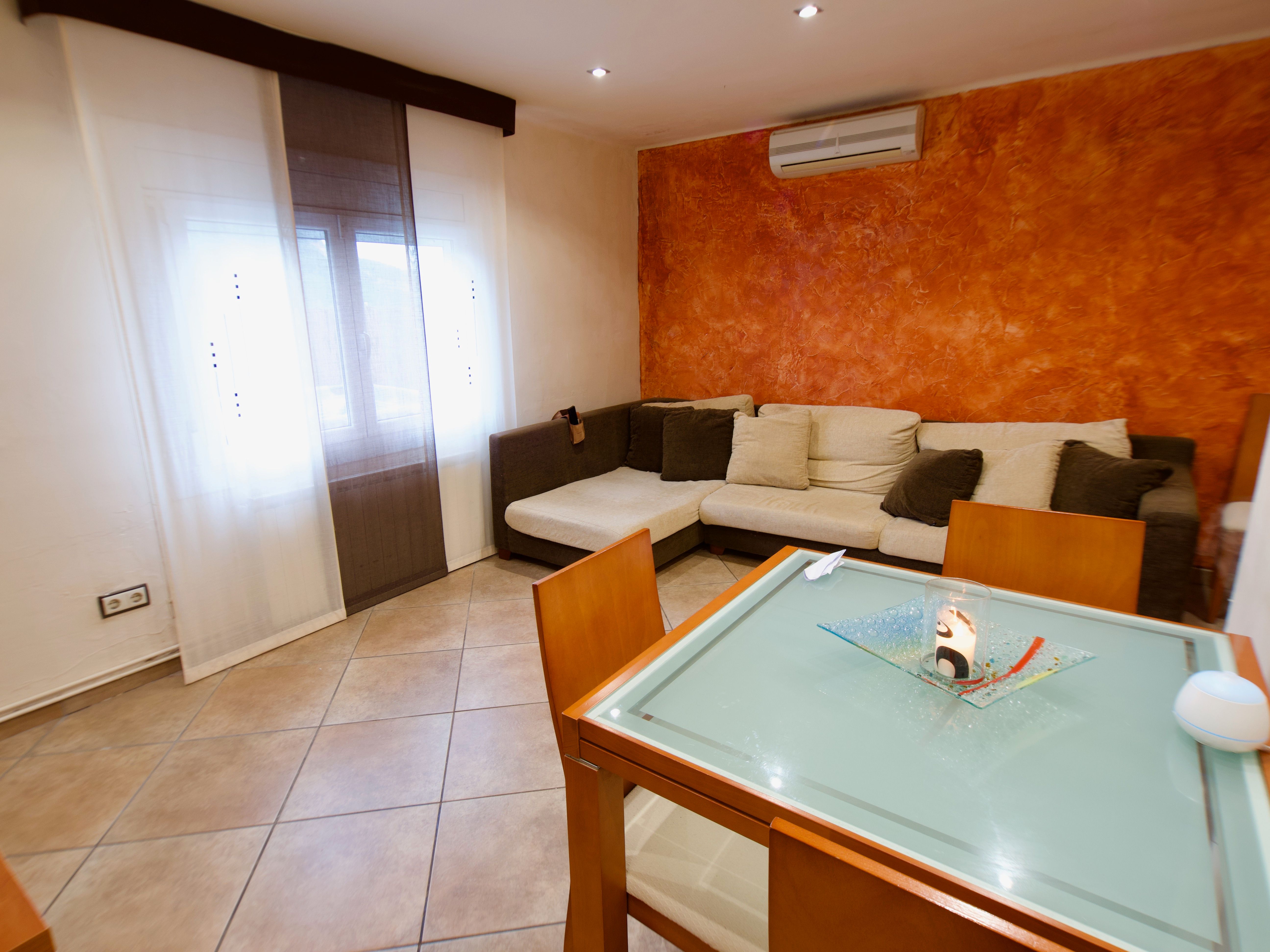 Sala d'estar de Casa o xalet en venda en Vacarisses amb Aire condicionat, Calefacció i Jardí privat