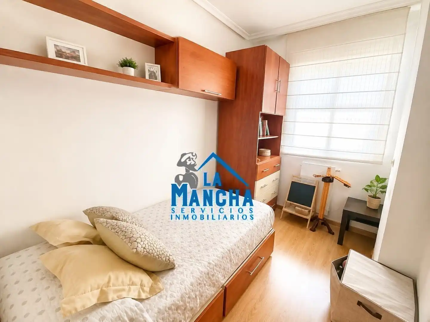 Bedroom of Flat for sale in Albacete  with Heating, Storage room and Furnished