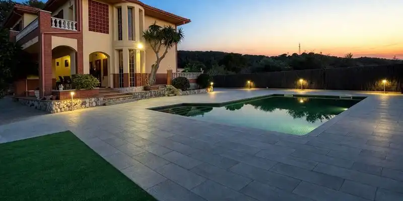 Piscina de Casa o xalet en venda en Calafell amb Aire condicionat, Jardí privat i Terrassa