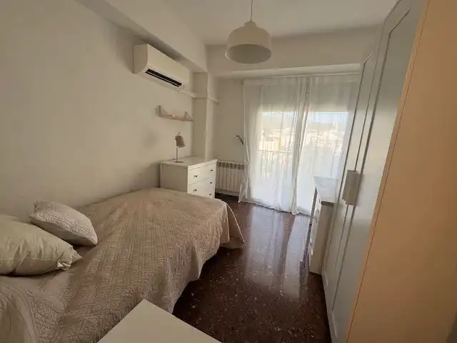 Schlafzimmer von Wohnung zur Miete in Alcoy / Alcoi mit Klimaanlage, Heizung und Terrasse