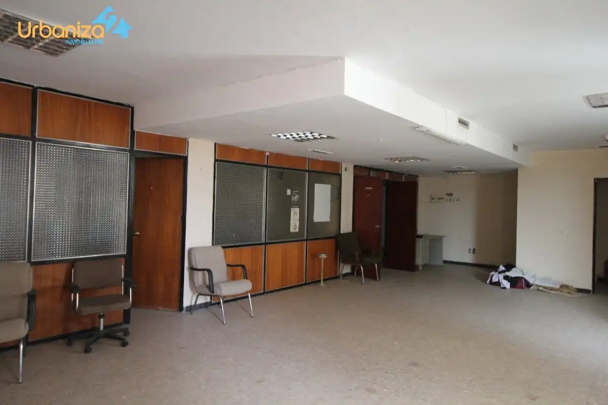 Oficina con ascensor en venta en Calle DONOSO CORTES 6, imagen 3