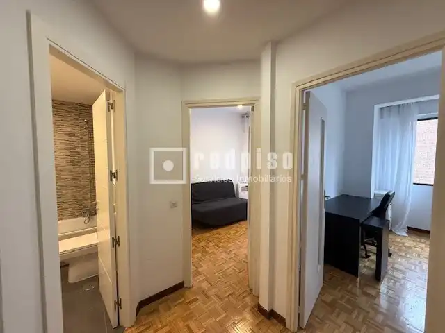 Habitación de Piso de alquiler en Madrid con Aire acondicionado, Calefacción y Parquet