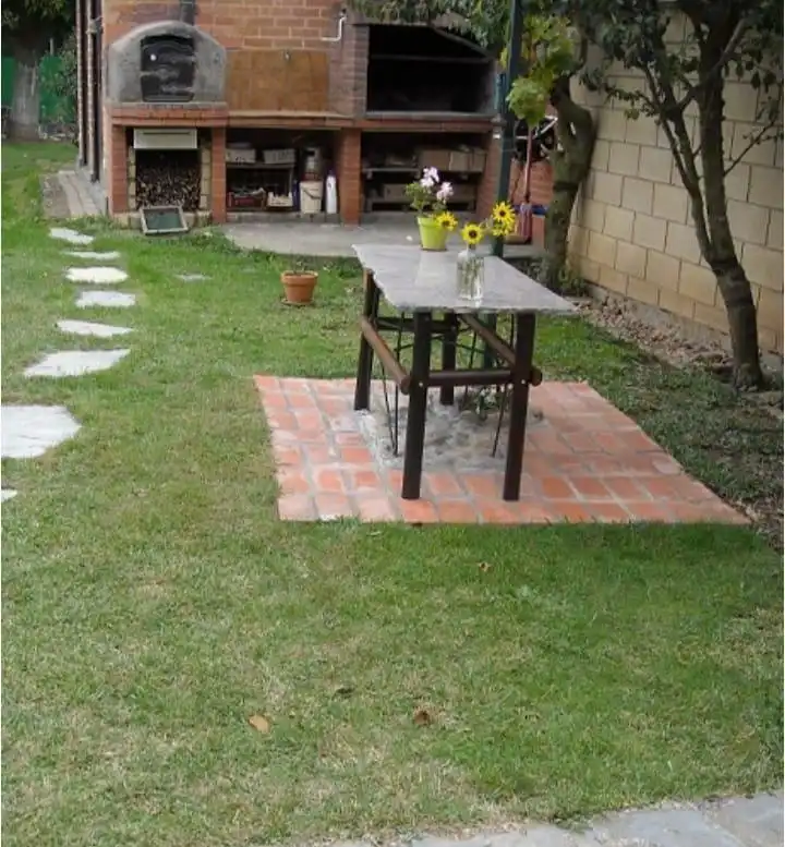 Jardí de Casa o xalet en venda en Villarejo de Órbigo amb Jardí privat, Terrassa i Traster
