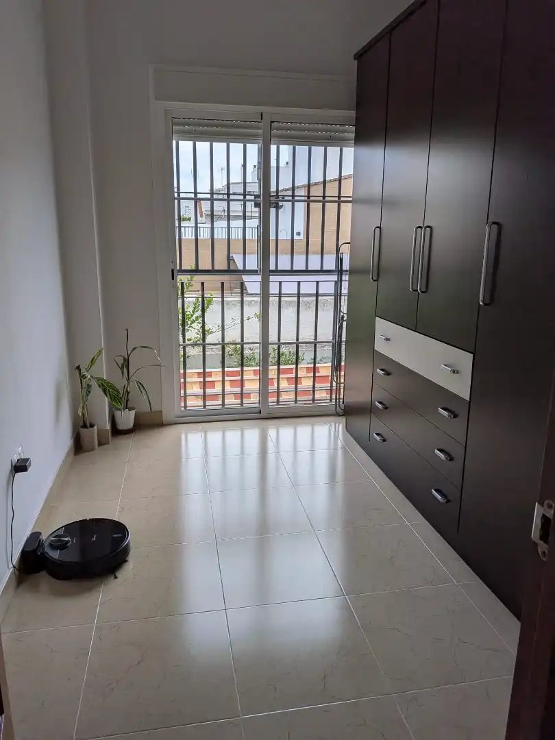 Wohnung zum Verkauf in Dos Hermanas mit Klimaanlage und Möbliert