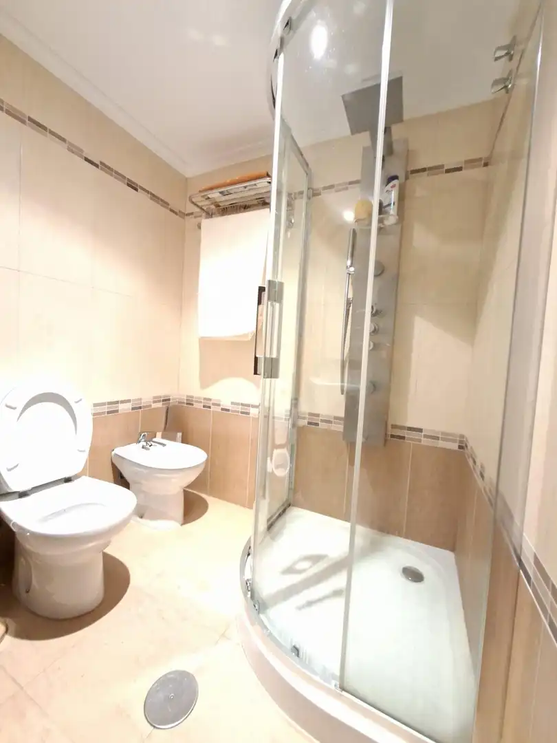 Baño de Dúplex en venta en Badajoz con Aire acondicionado, Calefacción y Trastero