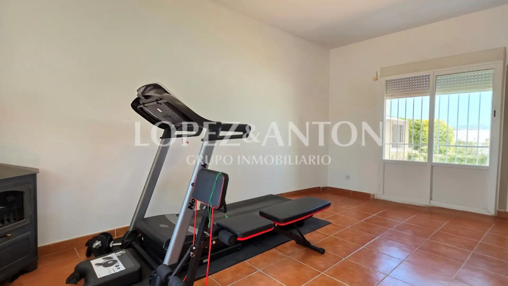 Casa o chalet en venta en L'Eliana con Aire acondicionado, Calefacción y Jardín privado