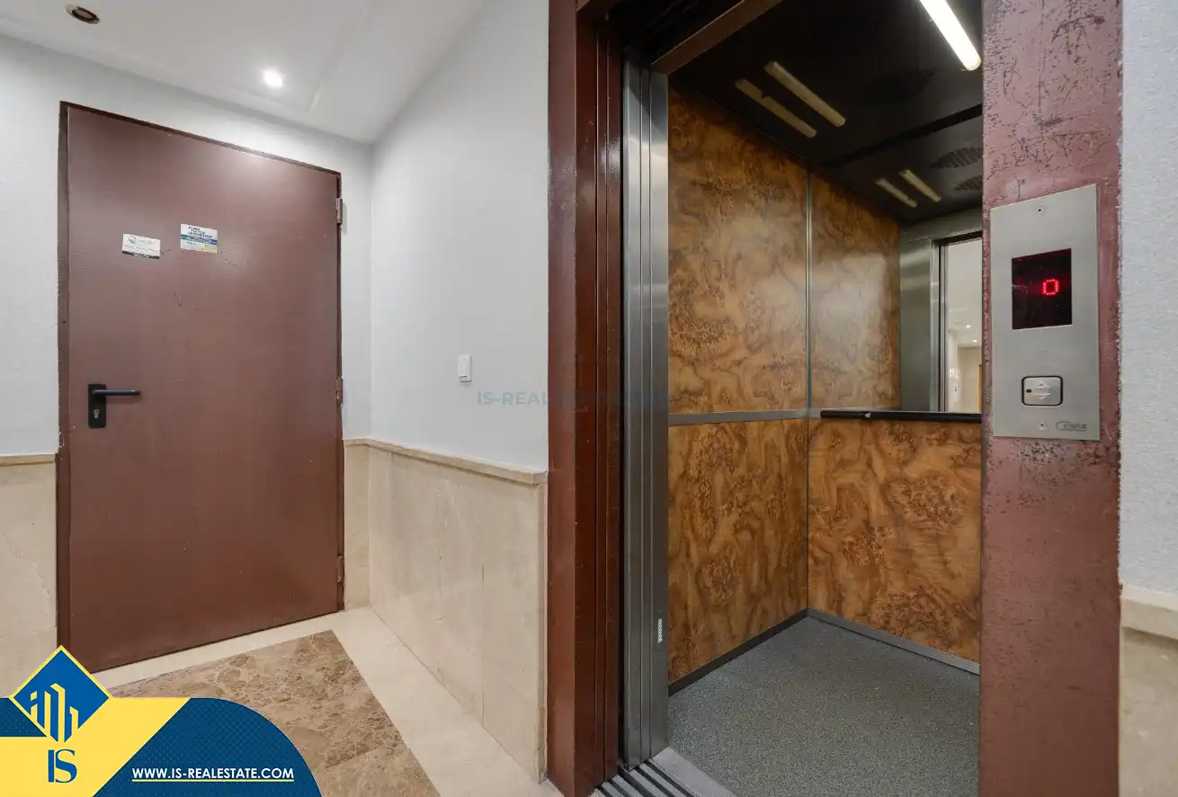 Apartamento con ascensor en venta en Playa del Cura, imagen 27