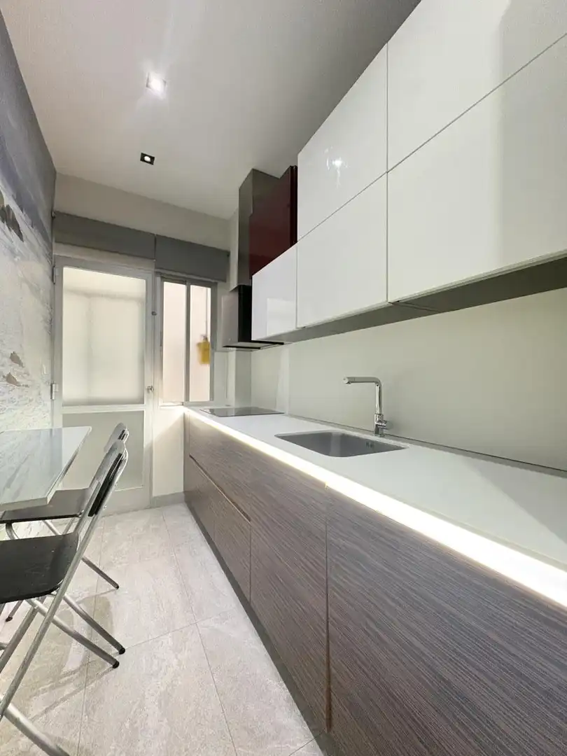 Flat for rent in Paseo de las Acacias, Acacias