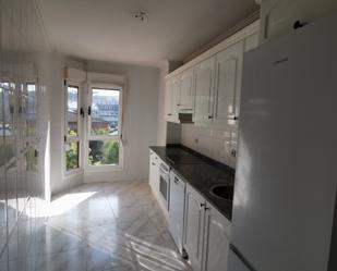 Kitchen of Flat to rent in Avilés  with Heating, Parquet flooring and Terrace