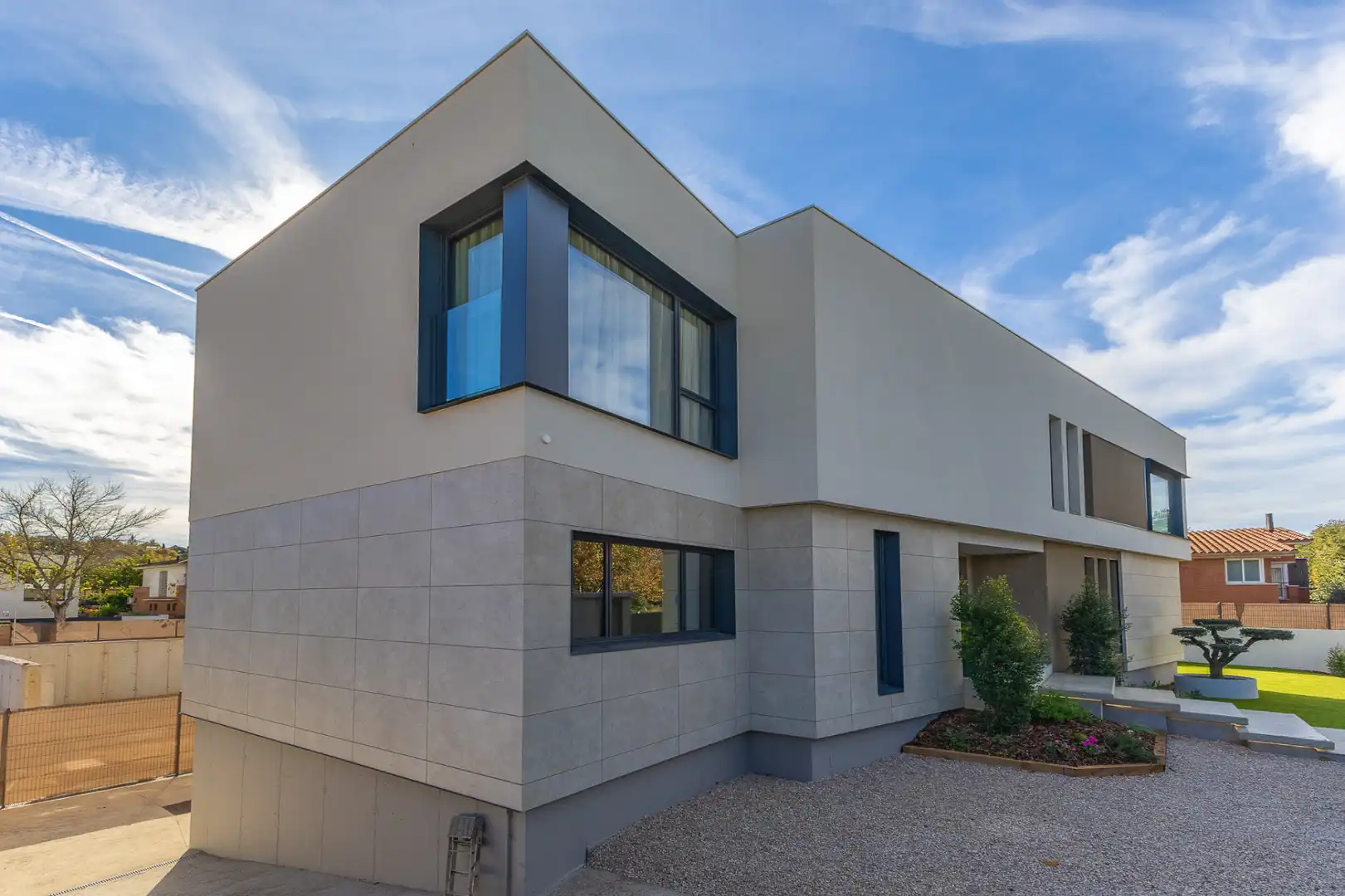 Exterior view of Houses for sale in Sant Cugat del Vallès  with Air Conditioner, Heating and Private garden