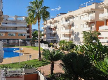 Apartment with pool to rent in Mediterrani (del)