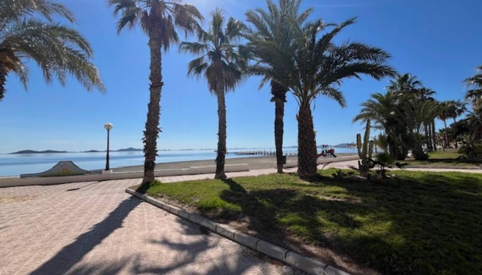 Foto 1 de Casa adosada en venda a Los Urrutias, Murcia
