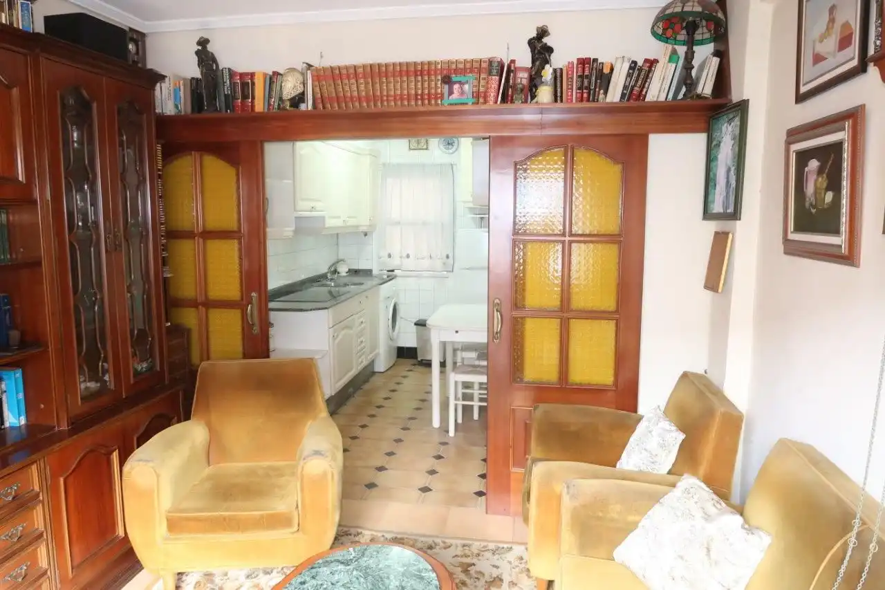 Living room of Flat for sale in A Coruña Capital   with Heating and Parquet flooring