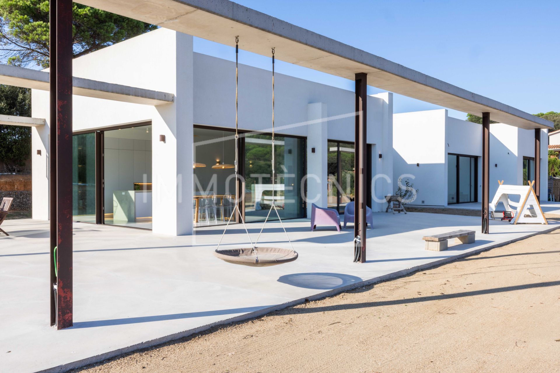 Vista exterior de Casa o xalet en venda en Vilanova del Vallès amb Aire condicionat, Calefacció i Terrassa
