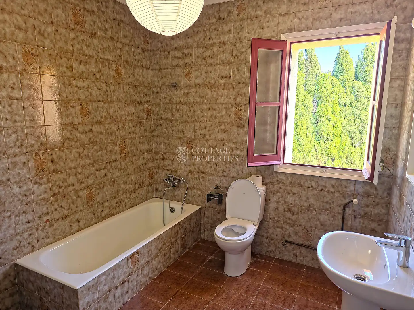 Baño de Finca rústica en venta en Vilademuls con Jardín privado, Terraza y Alarma