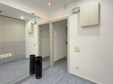 Oficina con ascensor en alquiler en Plaça Josep Mª Folch i Torres 12
