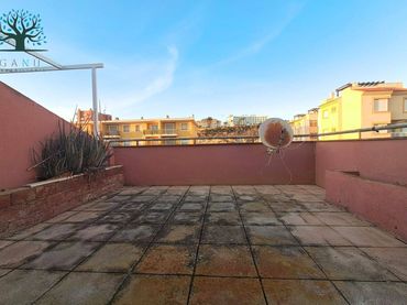 Dúplex con balcón en venta en Puerto de Mazarrón