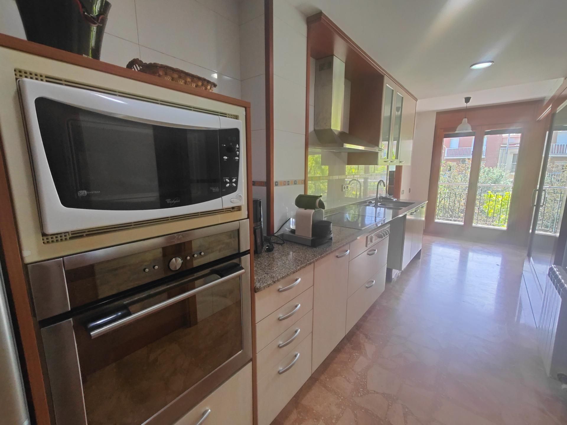 Kitchen of Flat for sale in Igualada  with Heating, Private garden and Storage room
