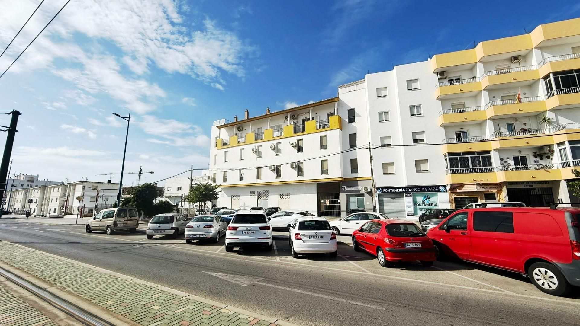 Exterior view of Flat for sale in Chiclana de la Frontera  with Air Conditioner and Terrace