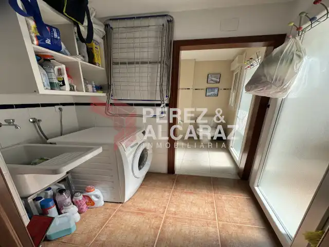 Casa adosada en venda en Palma del Río amb Terrassa i Balcó