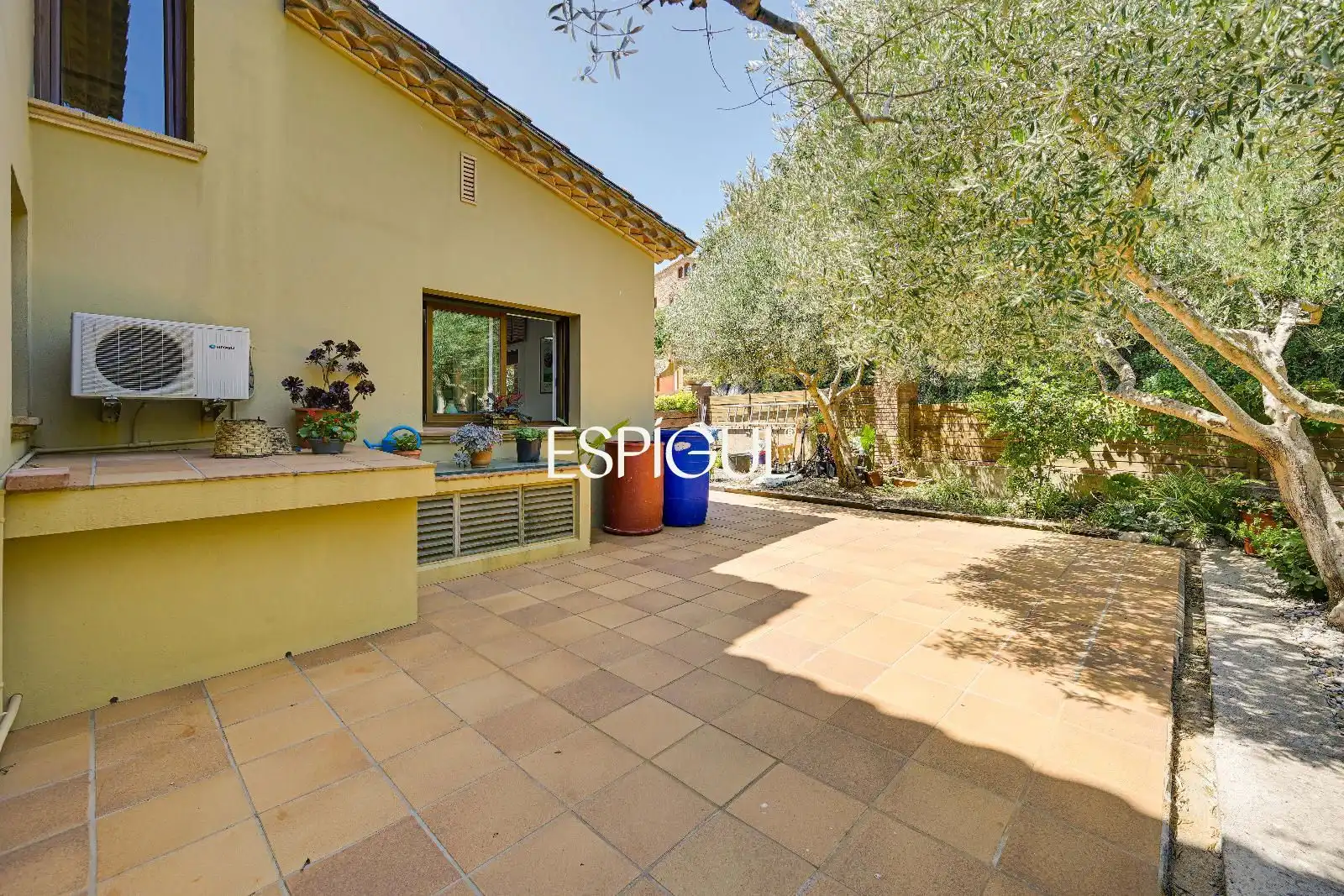 Jardín de Casa o chalet en venta en Mont-ras con Aire acondicionado, Calefacción y Parquet