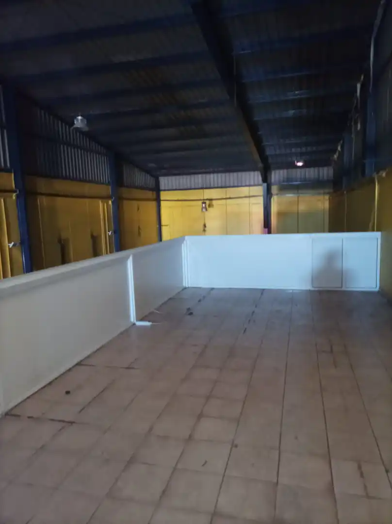Nau industrial en venda en Melilla