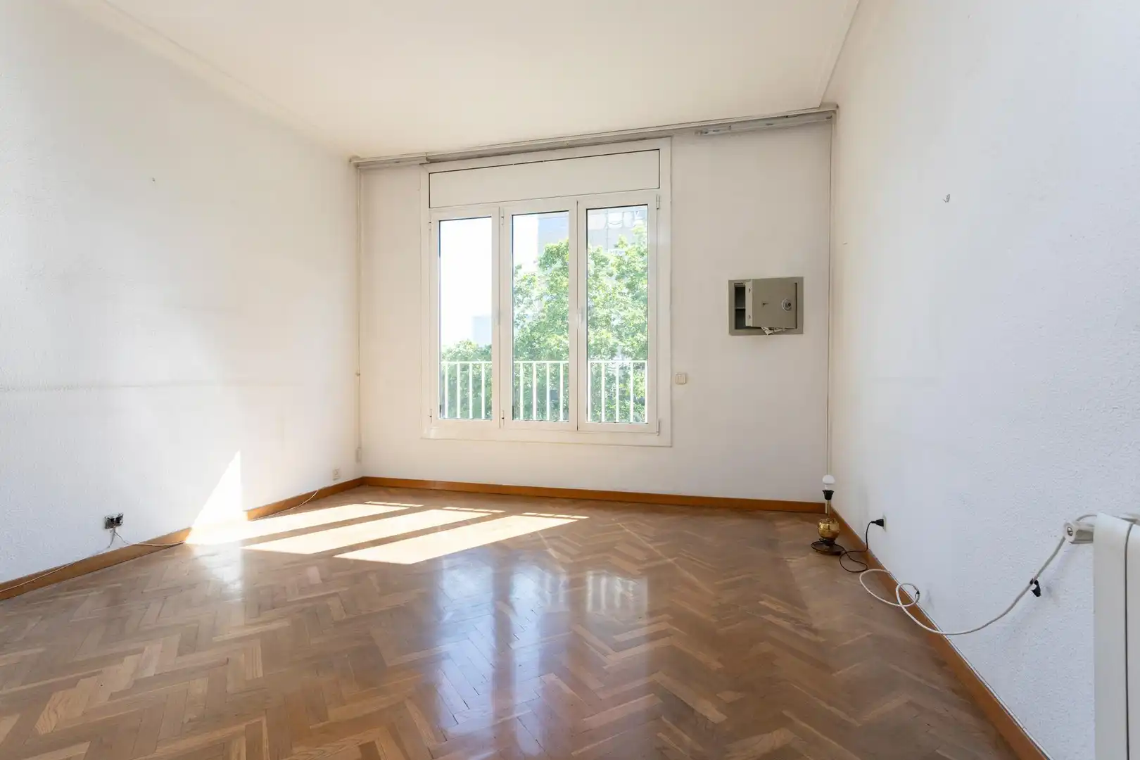 Sala de estar de Piso en venta en Barcelona con Aire acondicionado, Calefacción y Parquet