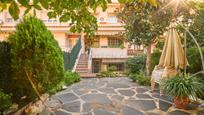 Jardí de Casa adosada en venda en Granollers amb Aire condicionat, Calefacció i Terrassa